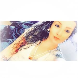 Meet your Posher, Lena